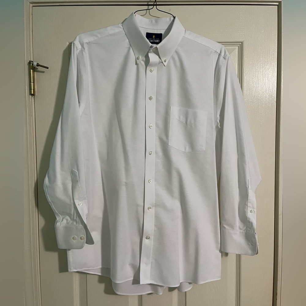 Stafford Men’s Classic White Dress Shirt